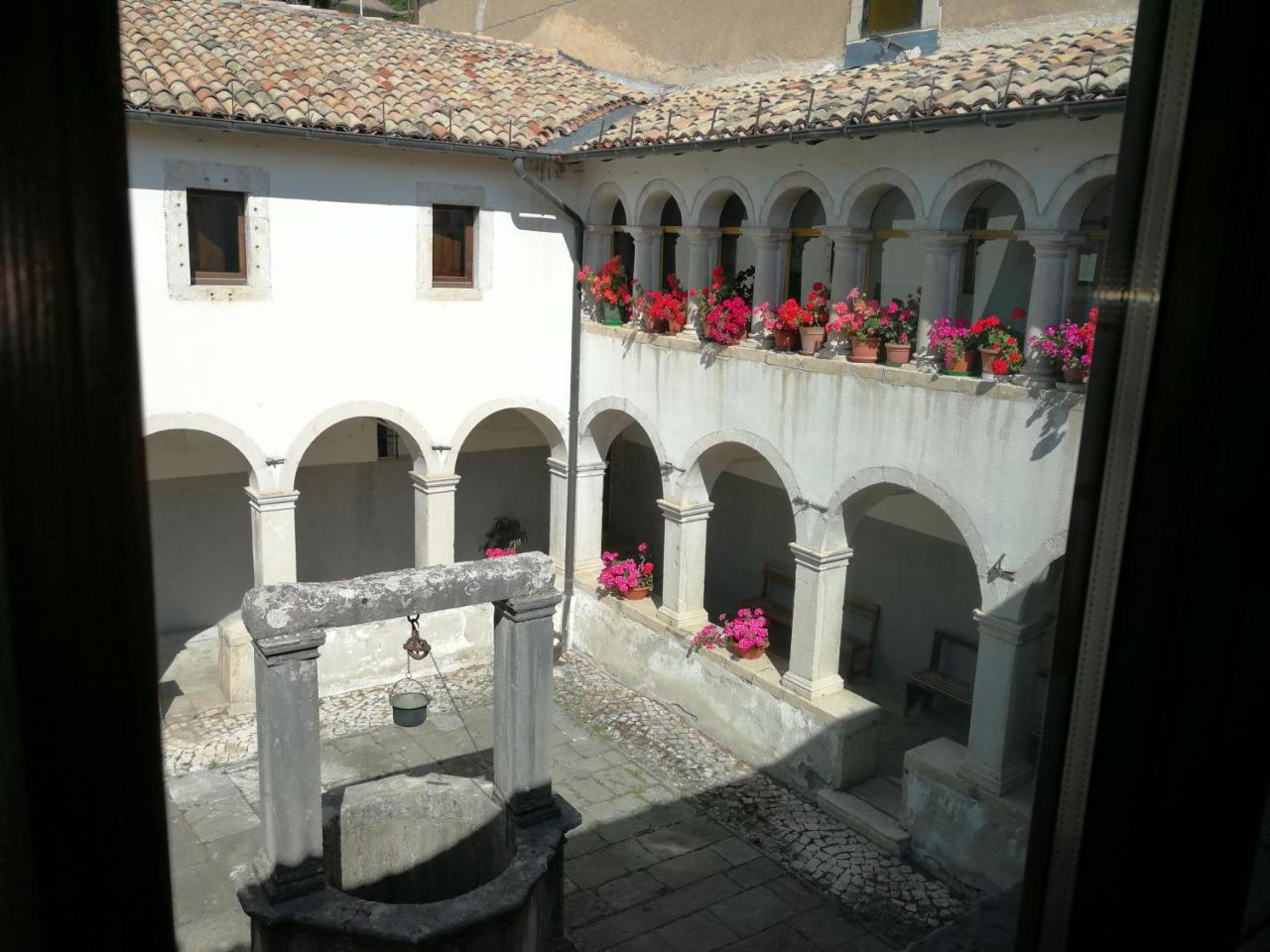 Locanda Tre Frati Pescocostanzo Exterior foto